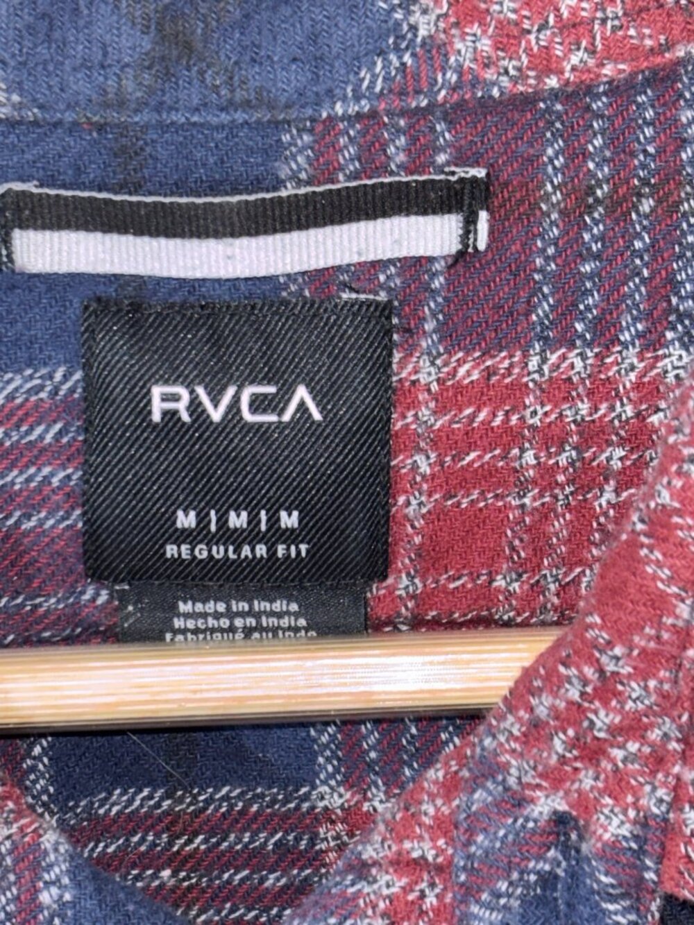 RVCA Red and Blue Plaid Flannel Button-Up Shirt Thick Textured Size M - Picture 6 of 7